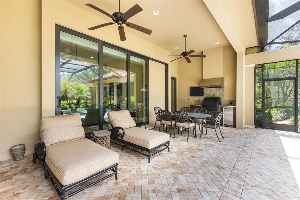 На продажу: $2,195,000 (3 спален, 3 ванн, 3244 Квадратных фут)