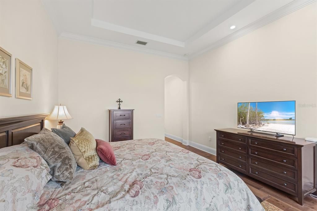 На продажу: $2,195,000 (3 спален, 3 ванн, 3244 Квадратных фут)