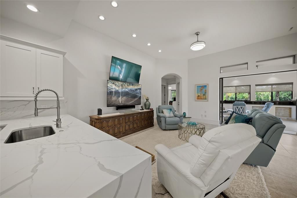 待售: $2,495,000 (4 贝兹, 4 浴室, 5426 平方英尺)