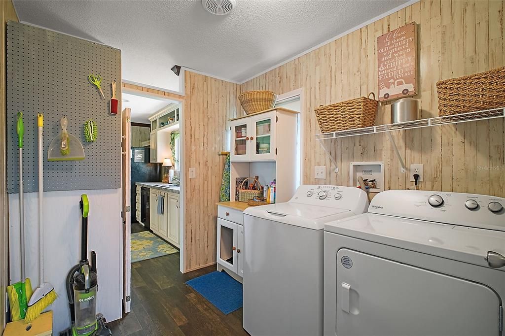 待售: $235,900 (3 贝兹, 2 浴室, 1248 平方英尺)