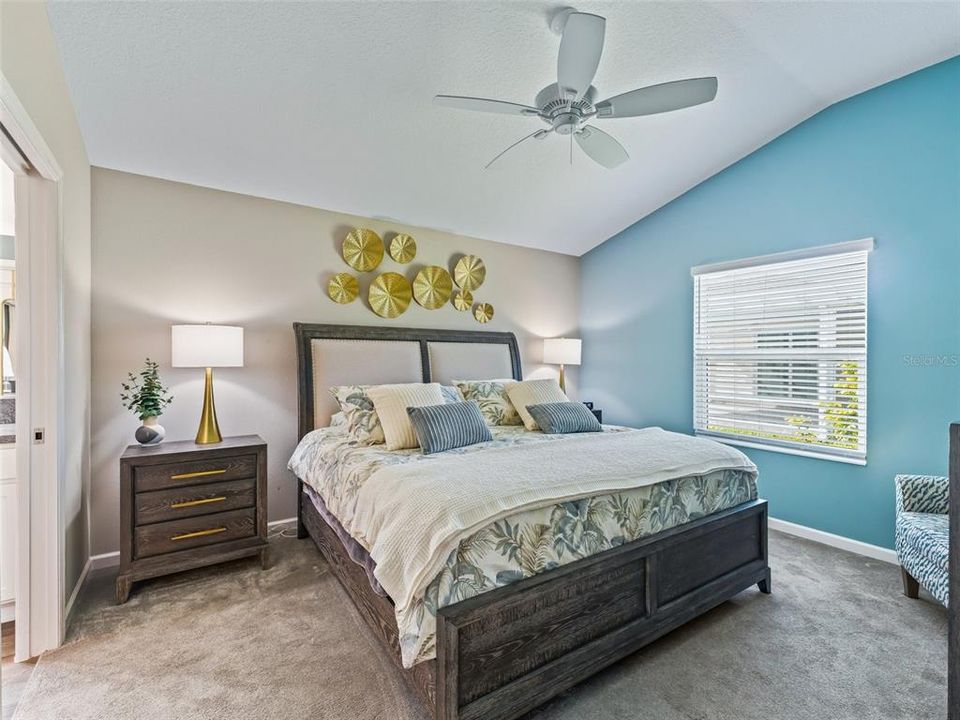 For Rent: $2,250 (2 beds, 2 baths, 1184 Square Feet)