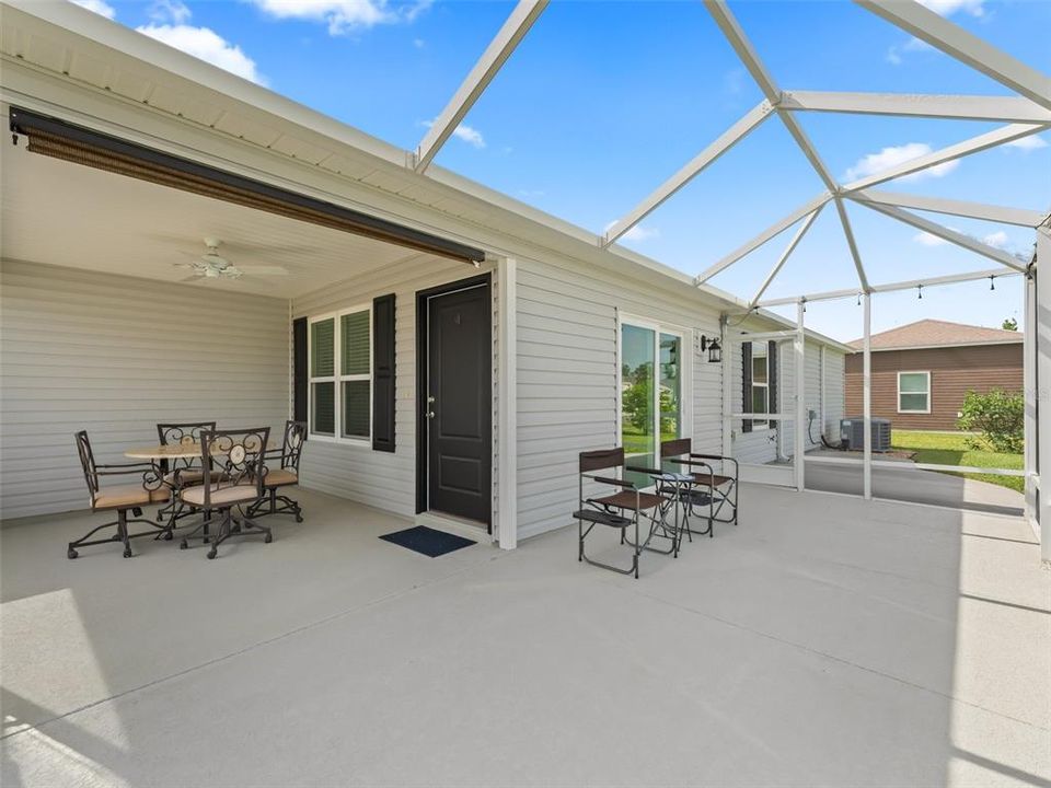 For Rent: $2,250 (2 beds, 2 baths, 1184 Square Feet)