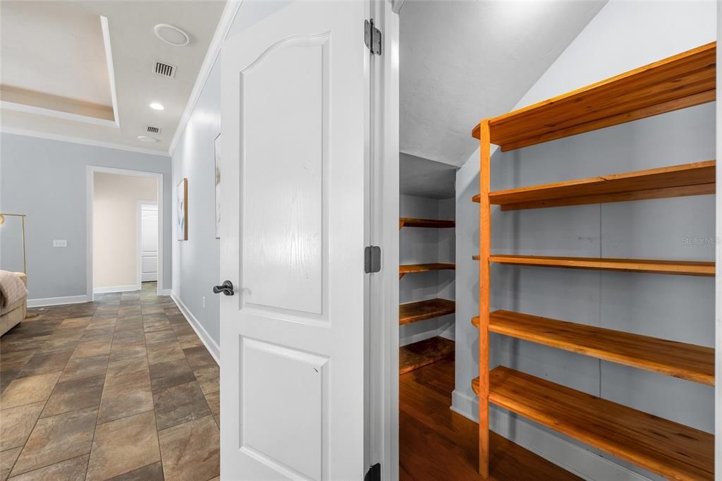 Active With Contract: $699,000 (5 beds, 3 baths, 2995 Square Feet)