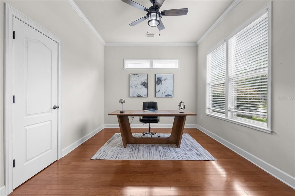 Active With Contract: $699,000 (5 beds, 3 baths, 2995 Square Feet)