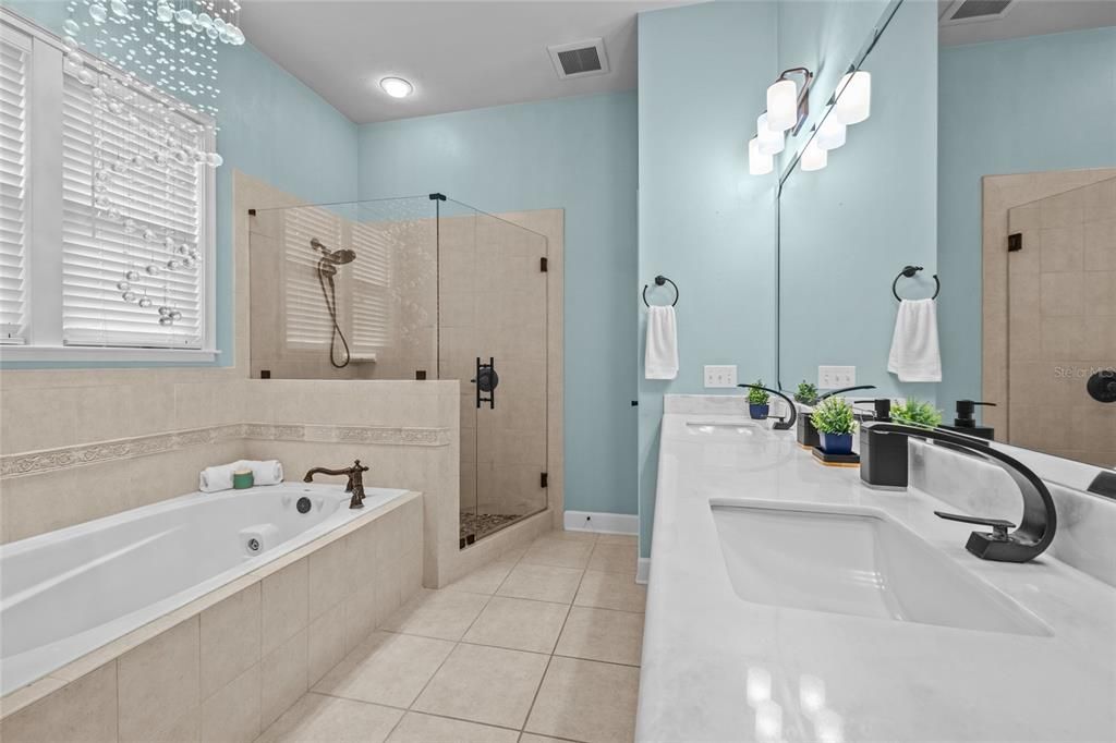 Active With Contract: $699,000 (5 beds, 3 baths, 2995 Square Feet)