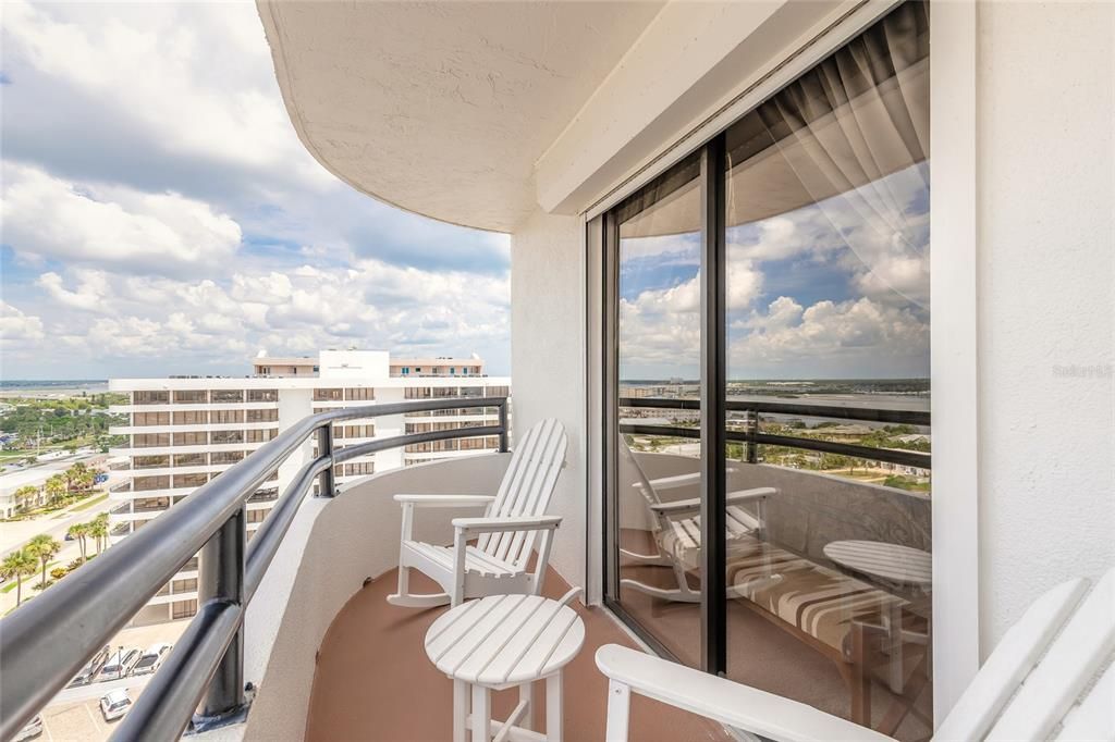 En Venta: $505,000 (2 camas, 2 baños, 1561 Pies cuadrados)