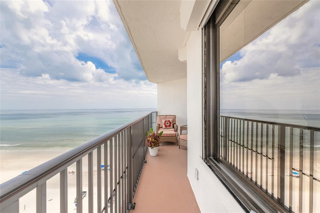 En Venta: $505,000 (2 camas, 2 baños, 1561 Pies cuadrados)