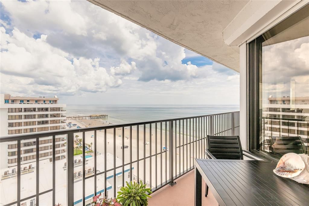 En Venta: $505,000 (2 camas, 2 baños, 1561 Pies cuadrados)