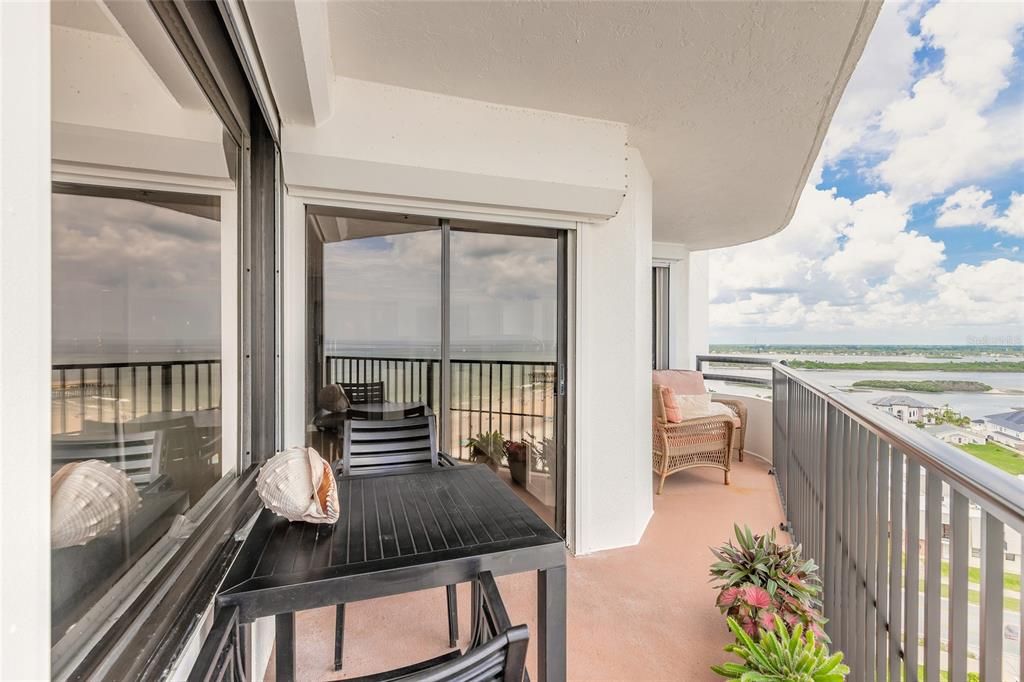 En Venta: $505,000 (2 camas, 2 baños, 1561 Pies cuadrados)