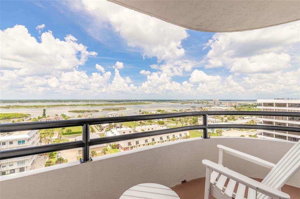 En Venta: $505,000 (2 camas, 2 baños, 1561 Pies cuadrados)