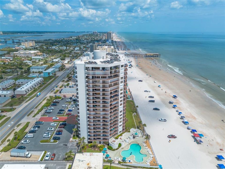 En Venta: $505,000 (2 camas, 2 baños, 1561 Pies cuadrados)