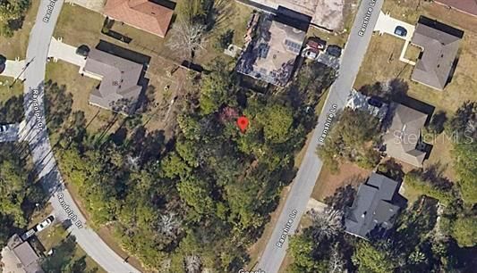 En Venta: $70,000 (0.24 acres)