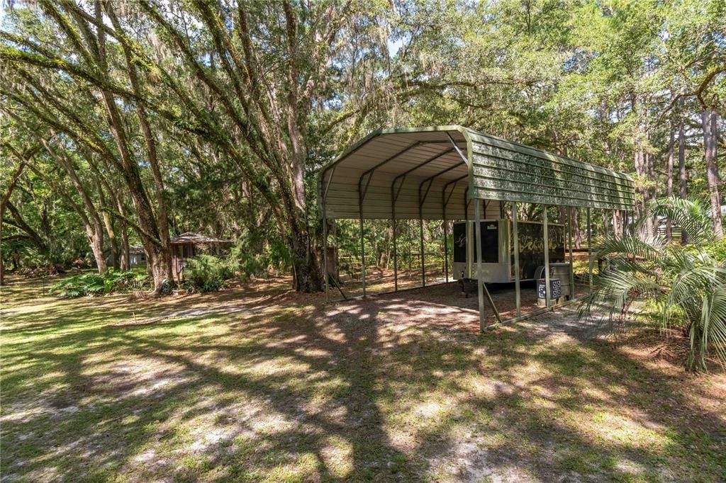 На продажу: $485,000 (2 спален, 2 ванн, 1976 Квадратных фут)