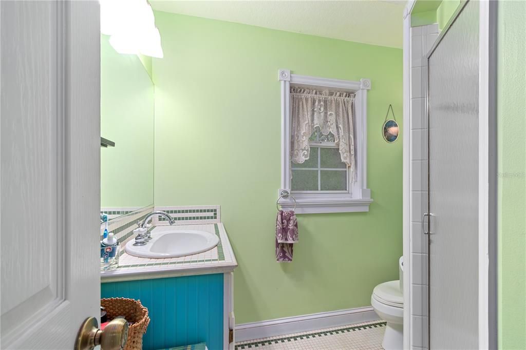 На продажу: $485,000 (2 спален, 2 ванн, 1976 Квадратных фут)