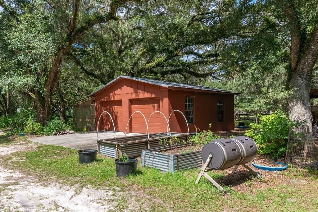 На продажу: $485,000 (2 спален, 2 ванн, 1976 Квадратных фут)