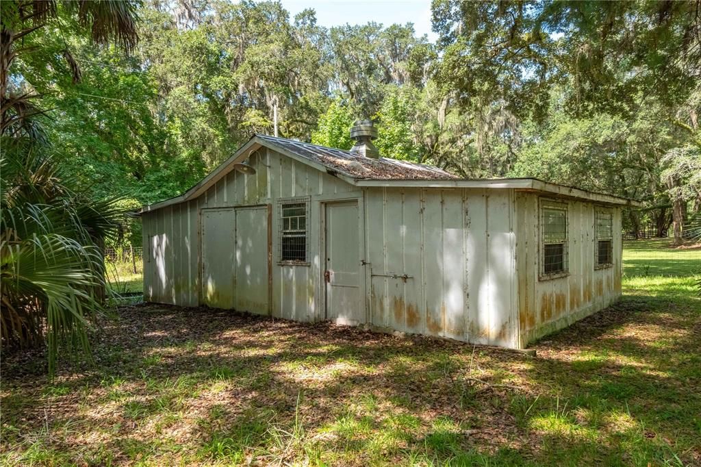 На продажу: $485,000 (2 спален, 2 ванн, 1976 Квадратных фут)