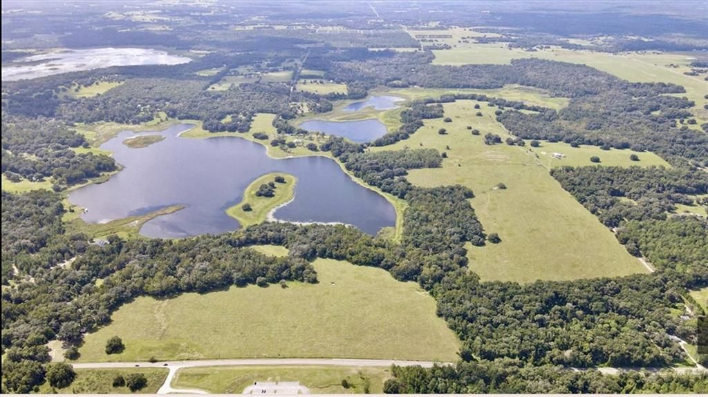 待售: $610,000 (9.96 acres)