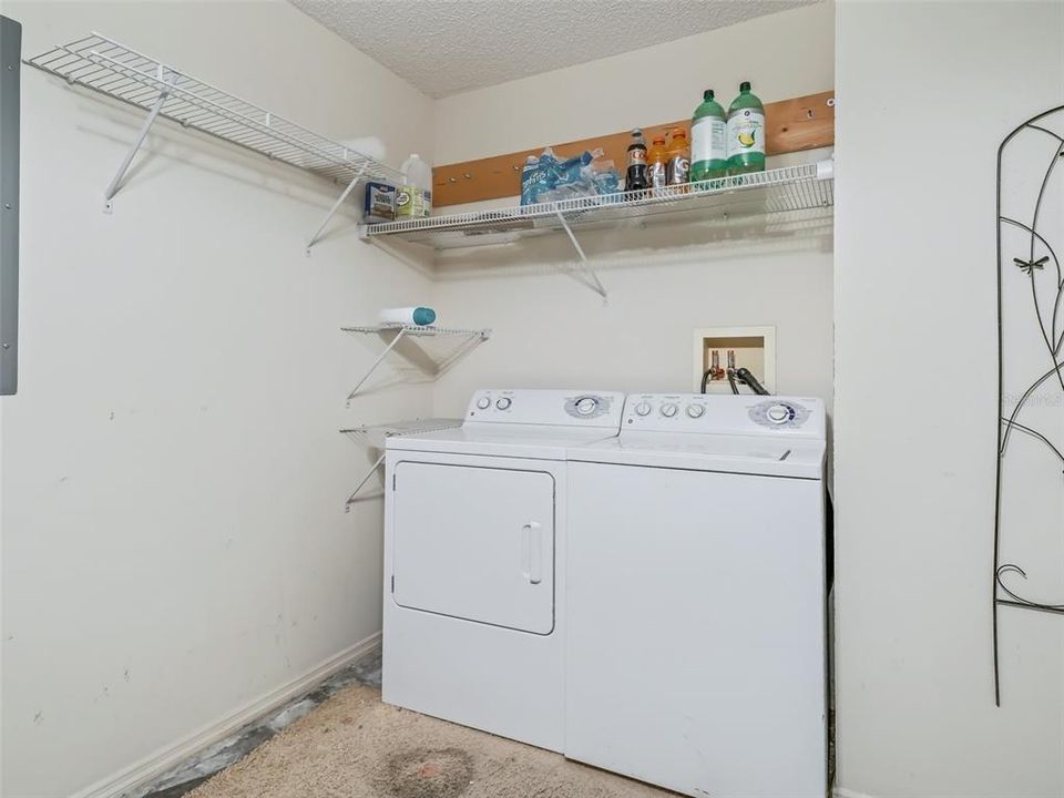 For Rent: $2,400 (2 beds, 2 baths, 1156 Square Feet)