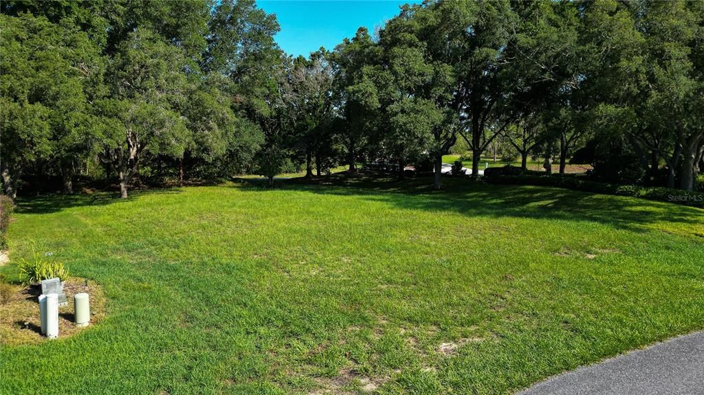 En Venta: $46,000 (0.23 acres)