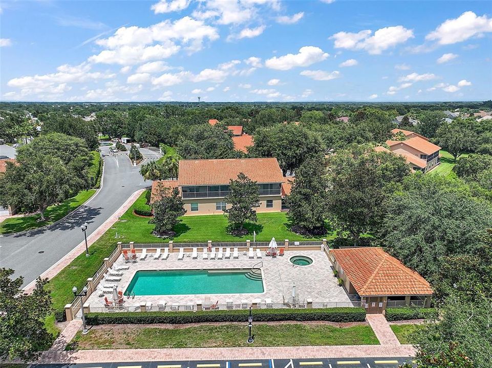 На продажу: $234,900 (2 спален, 2 ванн, 1402 Квадратных фут)