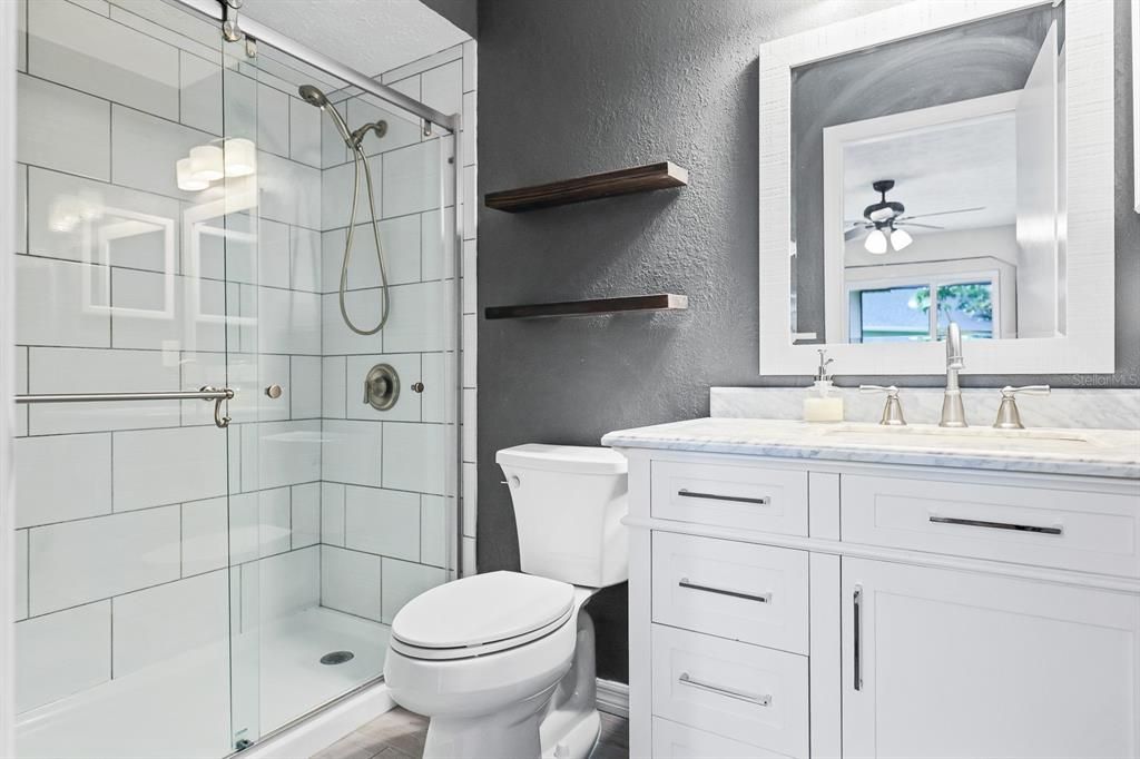 Active With Contract: $362,500 (2 beds, 2 baths, 1244 Square Feet)