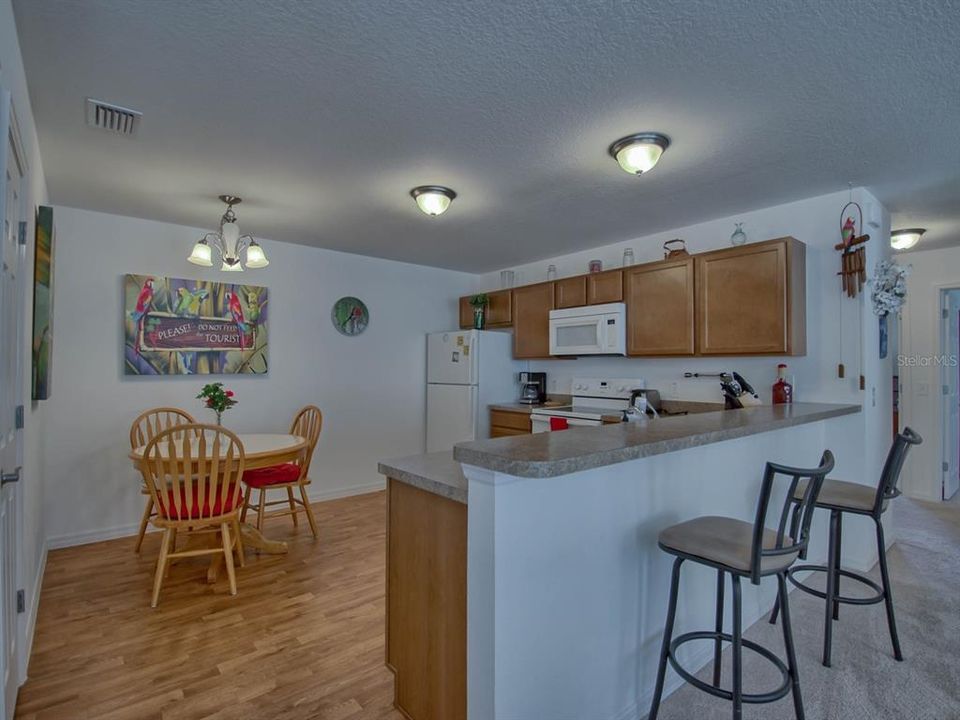 出租: $2,100 (2 贝兹, 2 浴室, 1156 平方英尺)