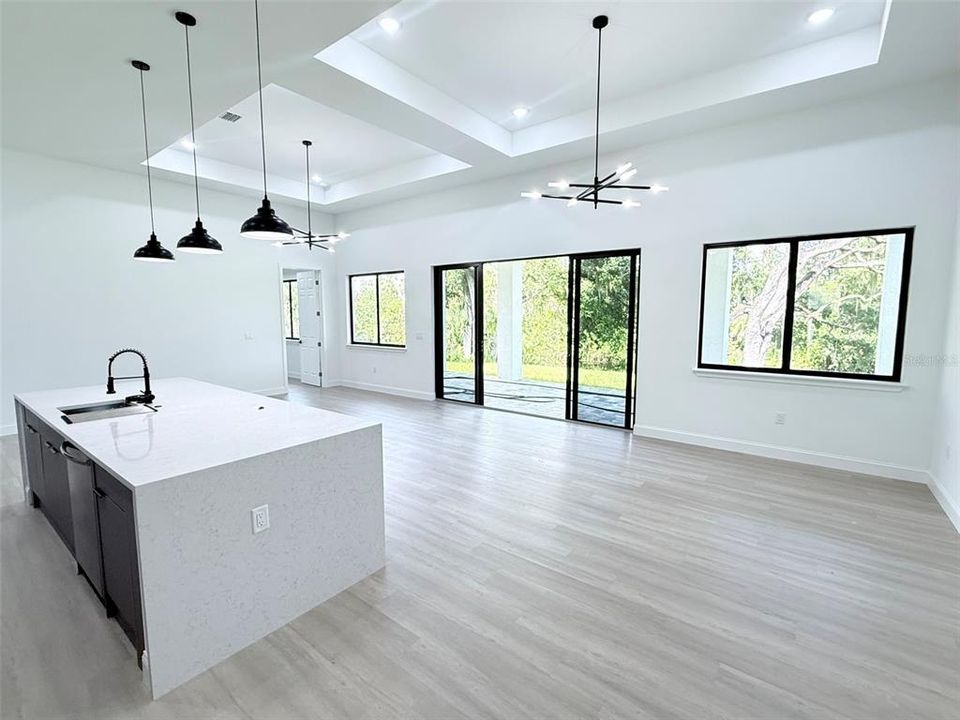 На продажу: $529,000 (4 спален, 3 ванн, 2153 Квадратных фут)