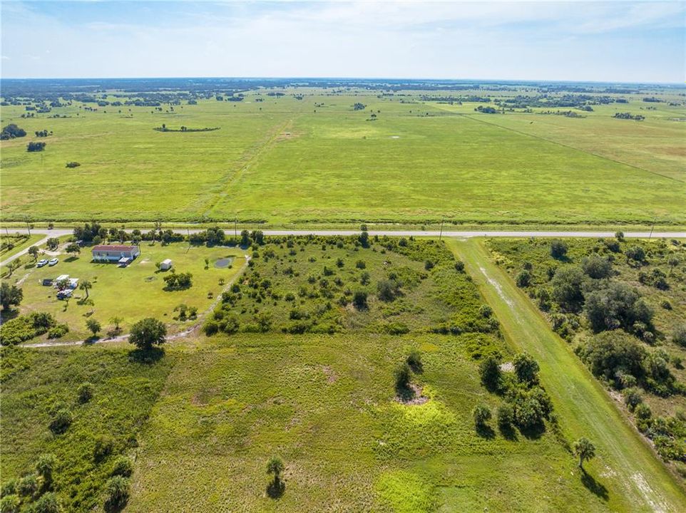 En Venta: $55,000 (1.25 acres)