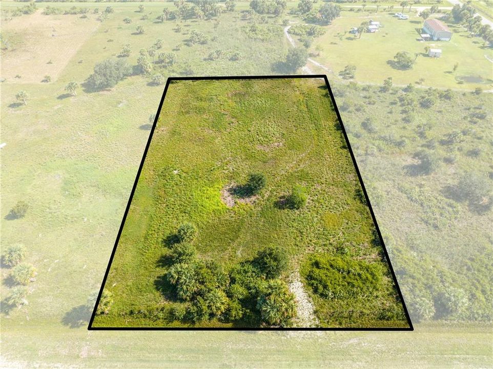 En Venta: $55,000 (1.25 acres)