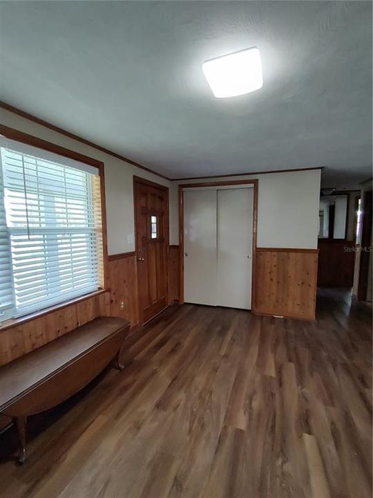 En Venta: $299,000 (2 camas, 1 baños, 1355 Pies cuadrados)