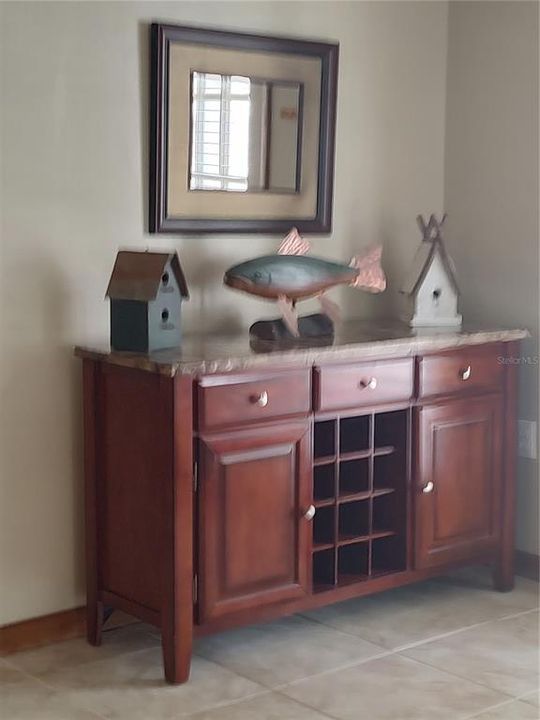 En Venta: $299,000 (2 camas, 1 baños, 1355 Pies cuadrados)