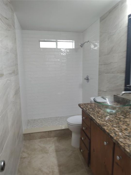 En Venta: $299,000 (2 camas, 1 baños, 1355 Pies cuadrados)