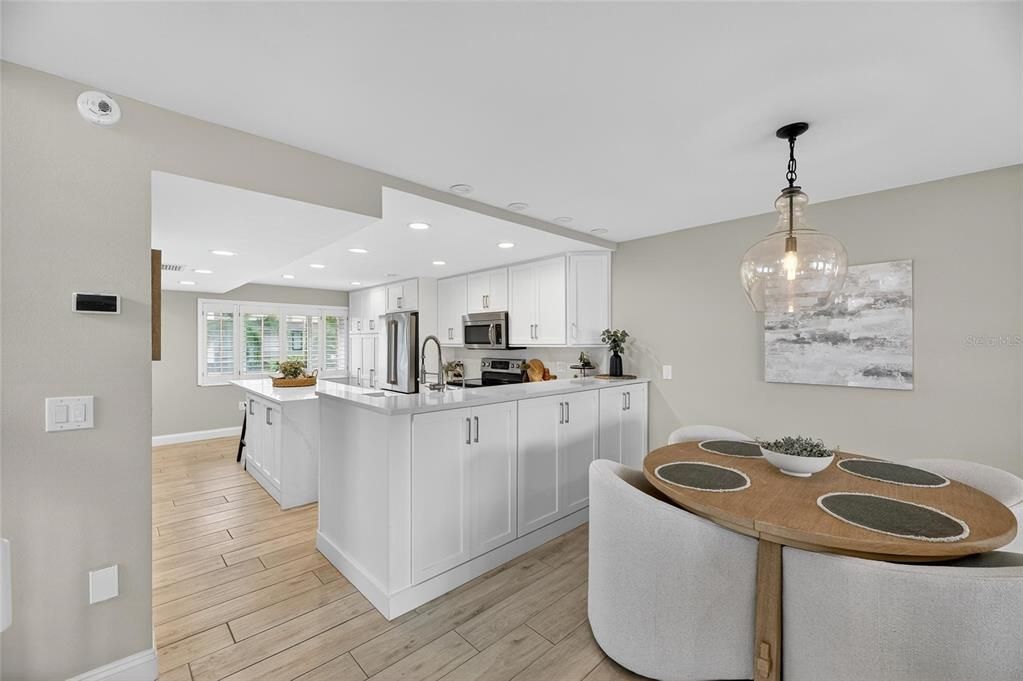 待售: $1,599,000 (3 贝兹, 3 浴室, 2150 平方英尺)