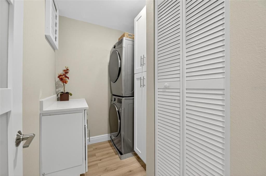 待售: $1,599,000 (3 贝兹, 3 浴室, 2150 平方英尺)