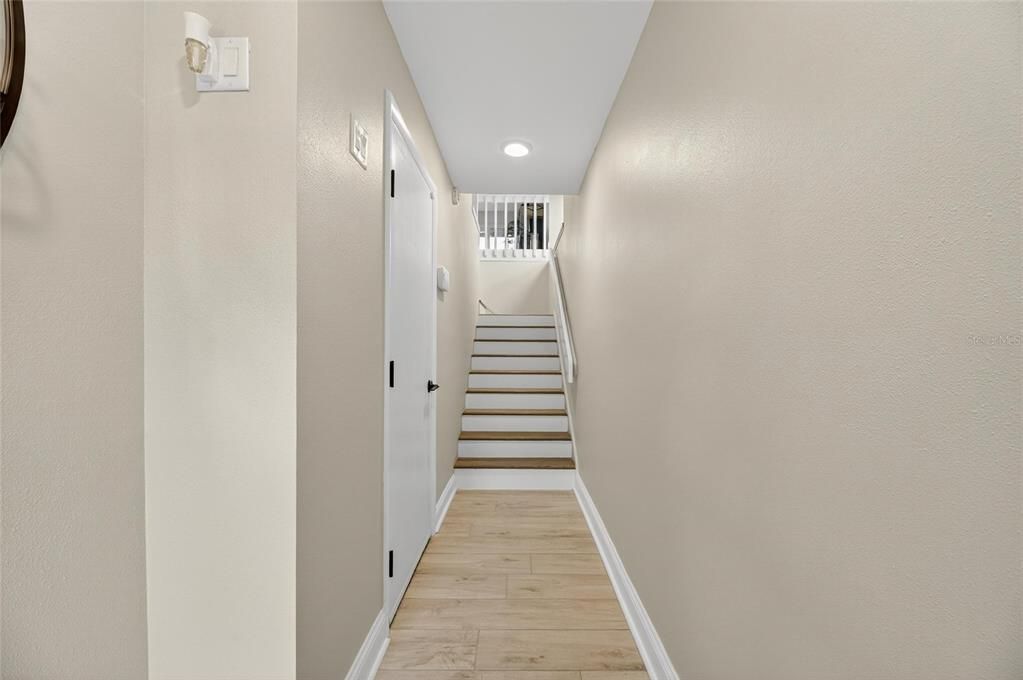 待售: $1,599,000 (3 贝兹, 3 浴室, 2150 平方英尺)