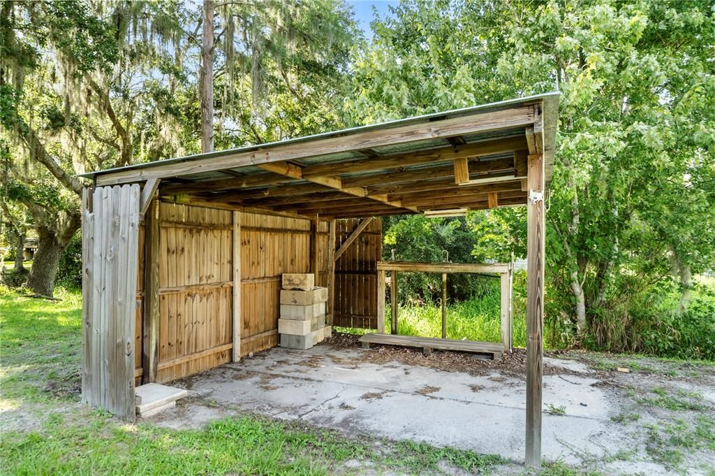 待售: $115,000 (2 贝兹, 1 浴室, 880 平方英尺)