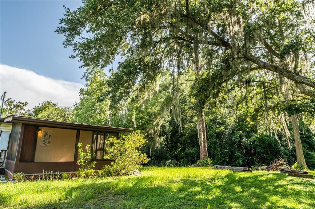 待售: $115,000 (2 贝兹, 1 浴室, 880 平方英尺)