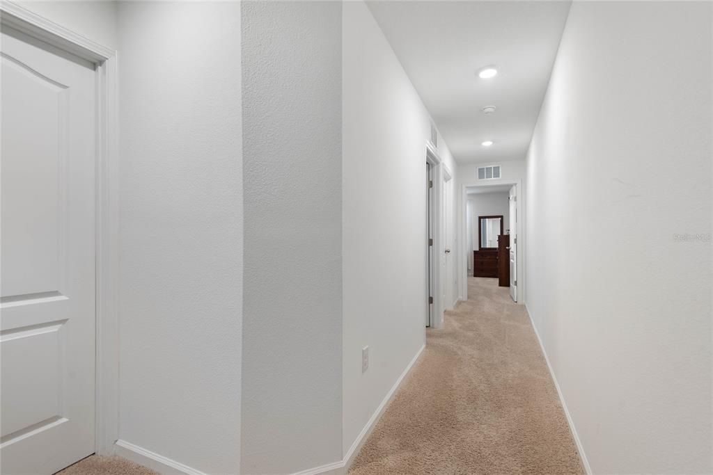 For Sale: $260,000 (3 beds, 2 baths, 1758 Square Feet)