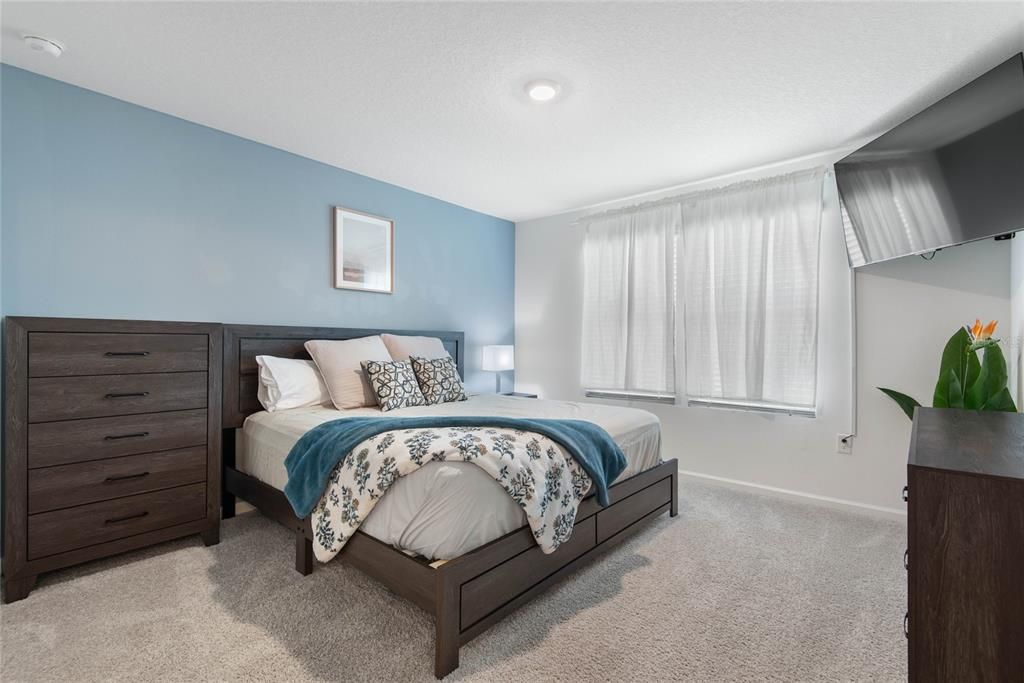 For Sale: $260,000 (3 beds, 2 baths, 1758 Square Feet)