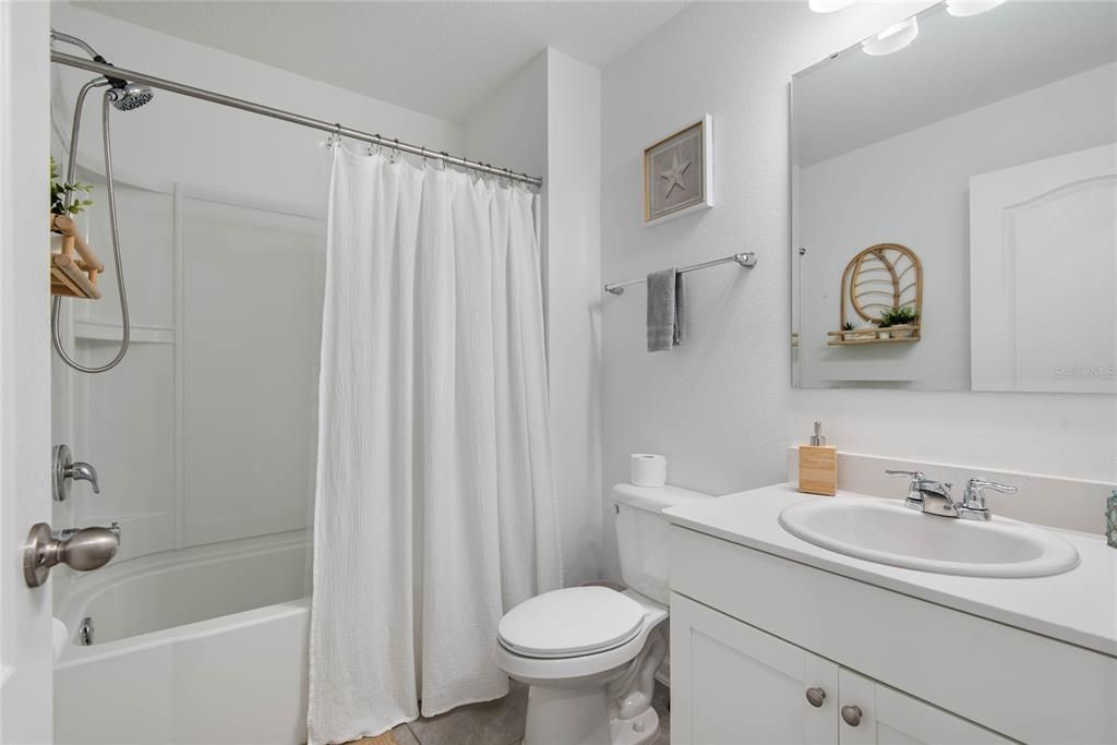 For Sale: $260,000 (3 beds, 2 baths, 1758 Square Feet)