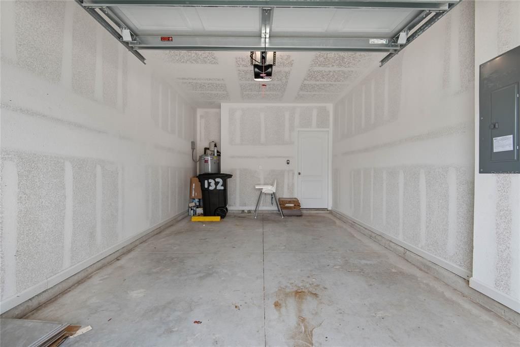 For Sale: $260,000 (3 beds, 2 baths, 1758 Square Feet)