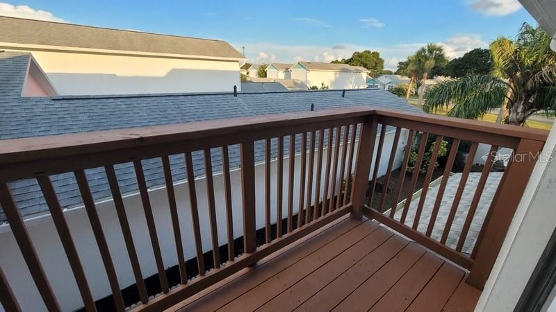 На продажу: $289,900 (2 спален, 2 ванн, 1520 Квадратных фут)