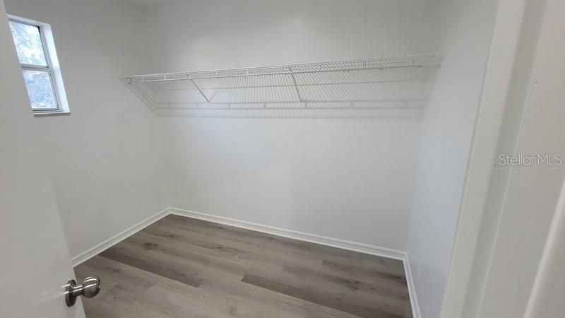 На продажу: $289,900 (2 спален, 2 ванн, 1520 Квадратных фут)