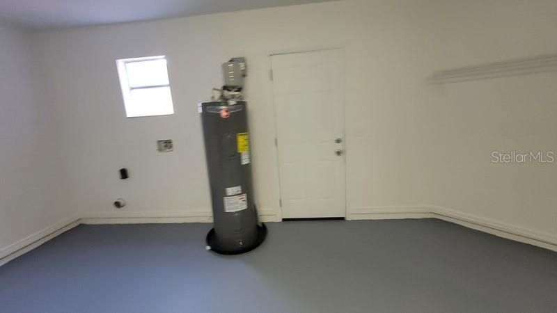 На продажу: $289,900 (2 спален, 2 ванн, 1520 Квадратных фут)