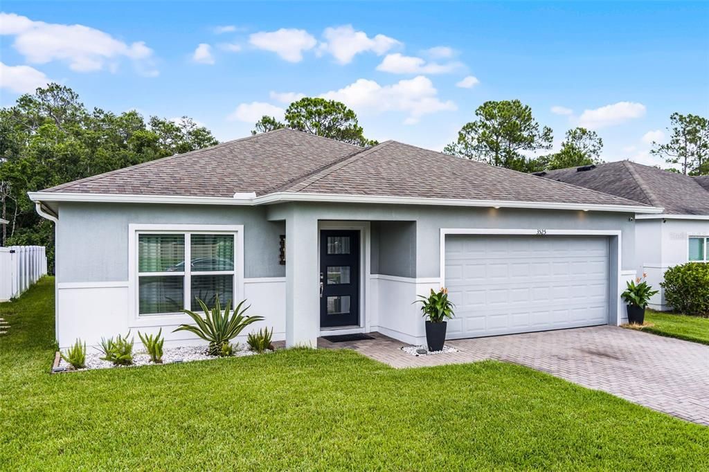 Active With Contract: $349,900 (4 beds, 2 baths, 1973 Square Feet)