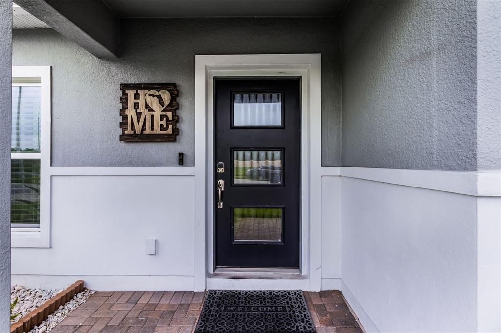 Active With Contract: $349,900 (4 beds, 2 baths, 1973 Square Feet)