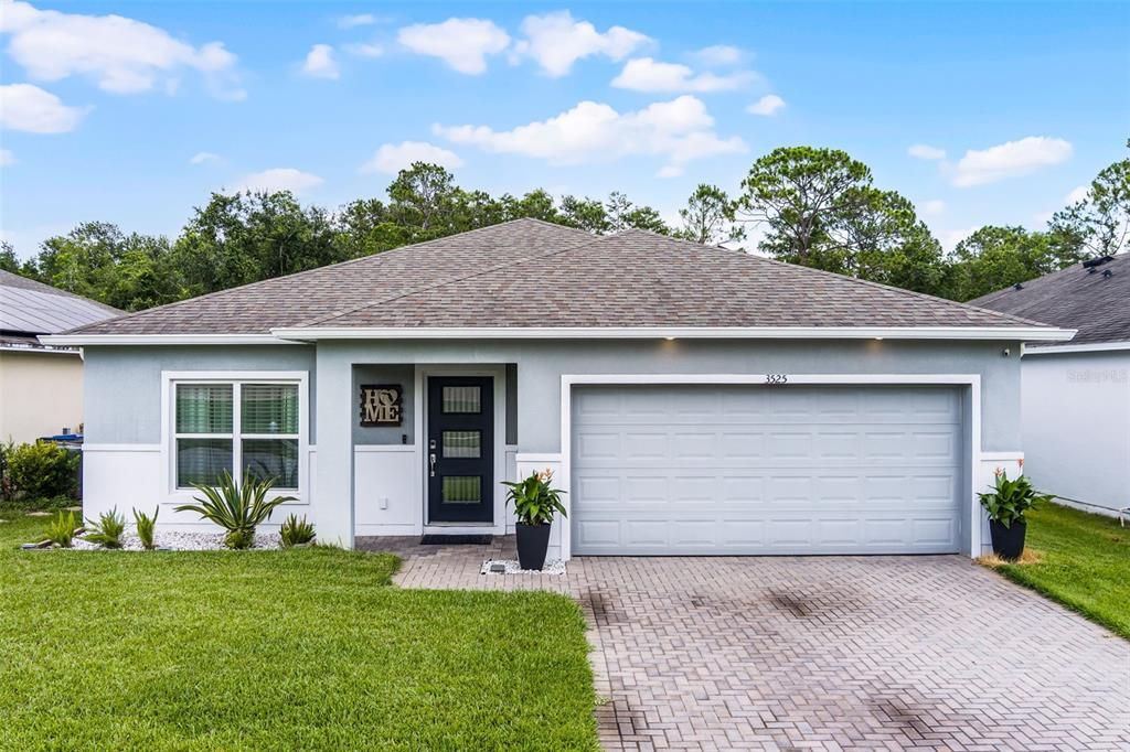 Active With Contract: $349,900 (4 beds, 2 baths, 1973 Square Feet)