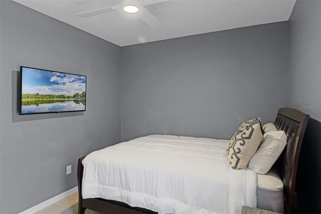 Active With Contract: $349,900 (4 beds, 2 baths, 1973 Square Feet)