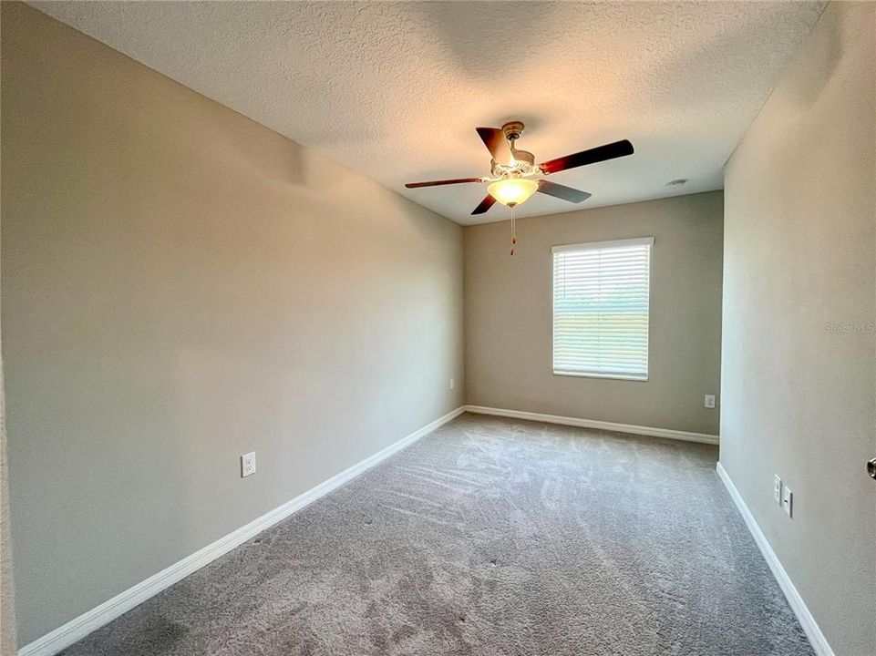 出租: $1,900 (3 贝兹, 2 浴室, 1670 平方英尺)