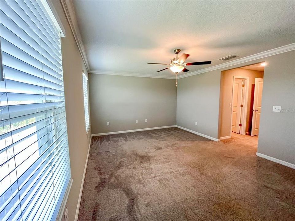 出租: $1,900 (3 贝兹, 2 浴室, 1670 平方英尺)